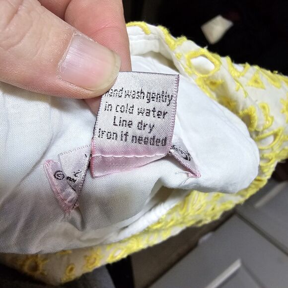 Halabaloo Yellow Floral Eyelet Lace Dress Girls Sz 6 - Picture 7 of 9